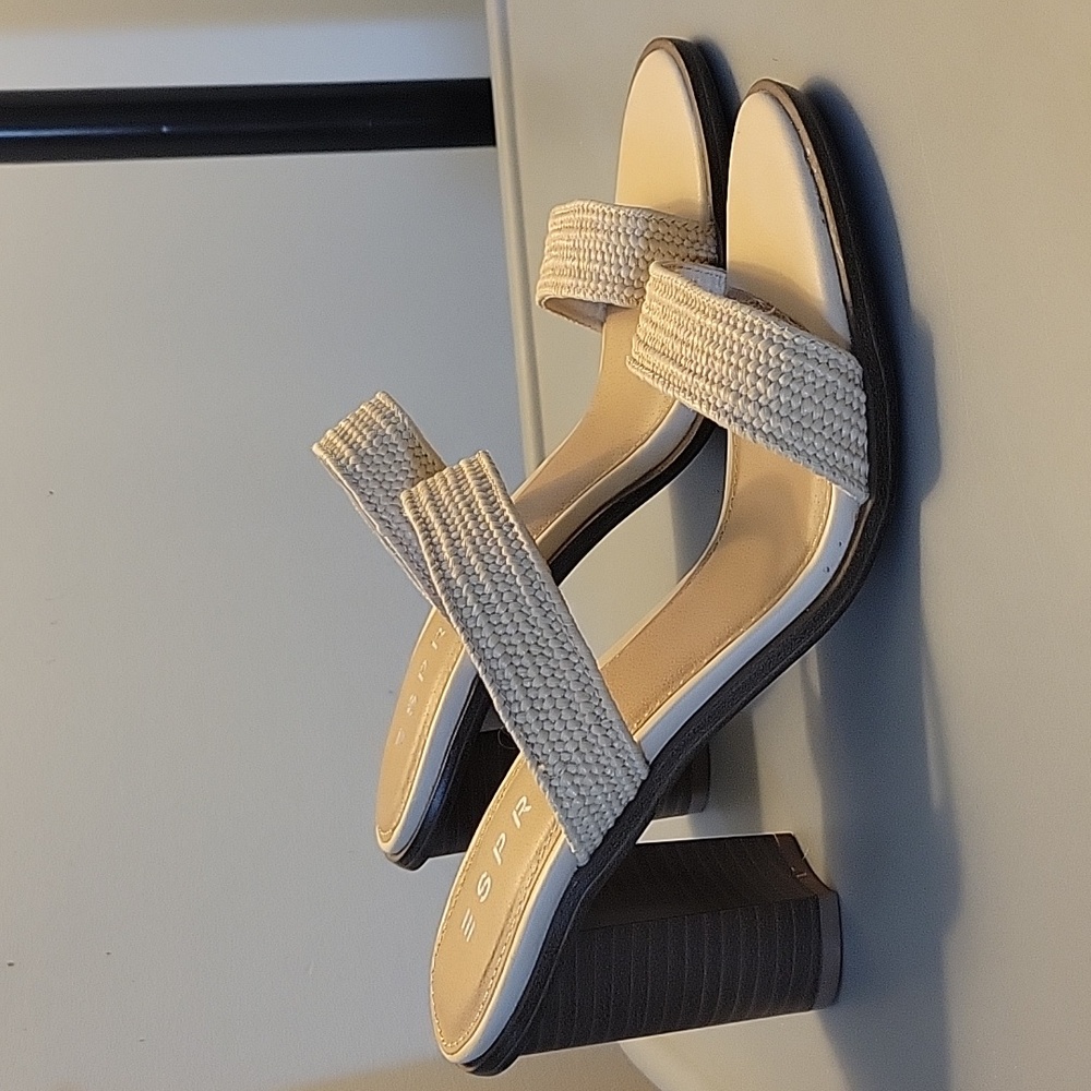Esprit woven pumps